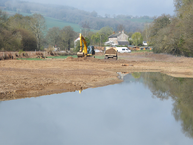 Dunn 2000 Operated Plant Hire